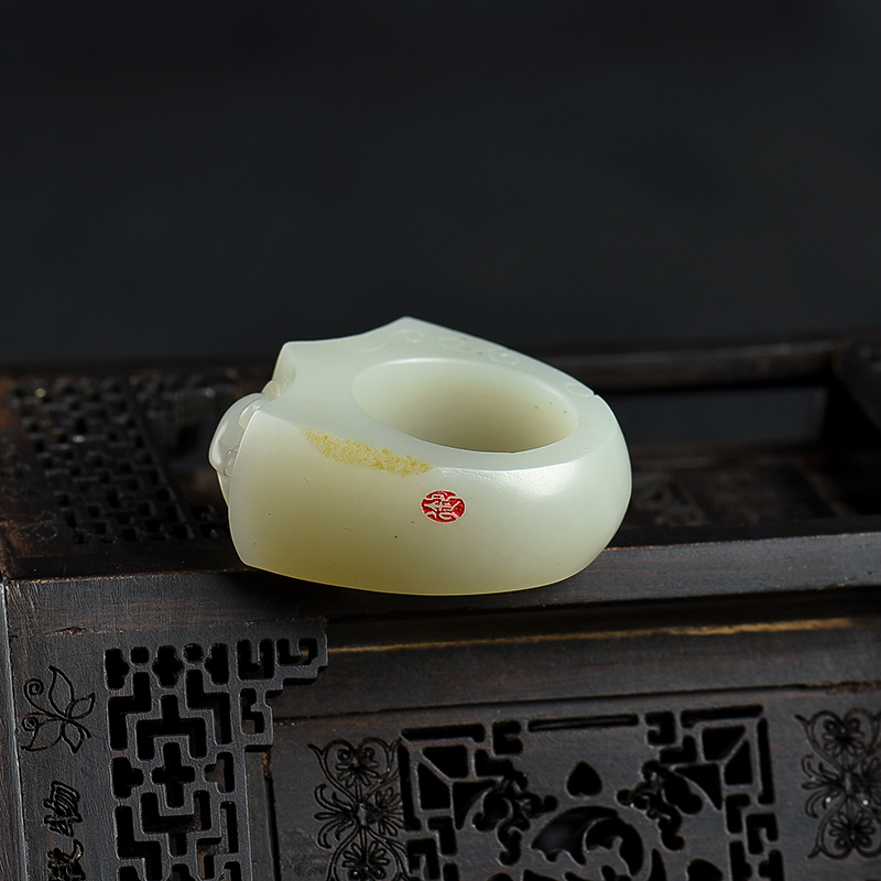 天然籽料和田白玉扳指-红掌柜