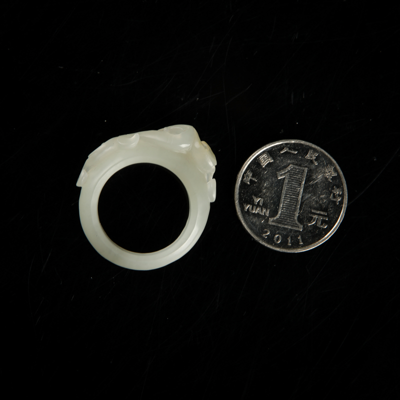 籽料和田白玉戒指-红掌柜