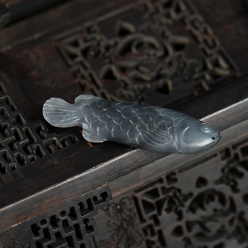 籽料和田墨玉年年有余-红掌柜