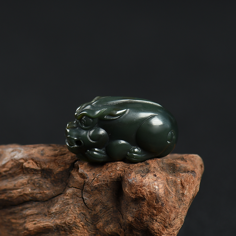 山料和田墨玉吊坠-红掌柜