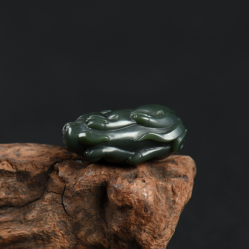 山料和田墨玉貔貅-红掌柜