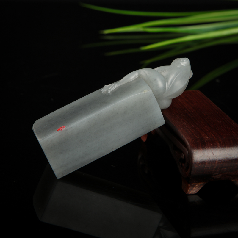 新疆籽料和田青花玉印章-红掌柜