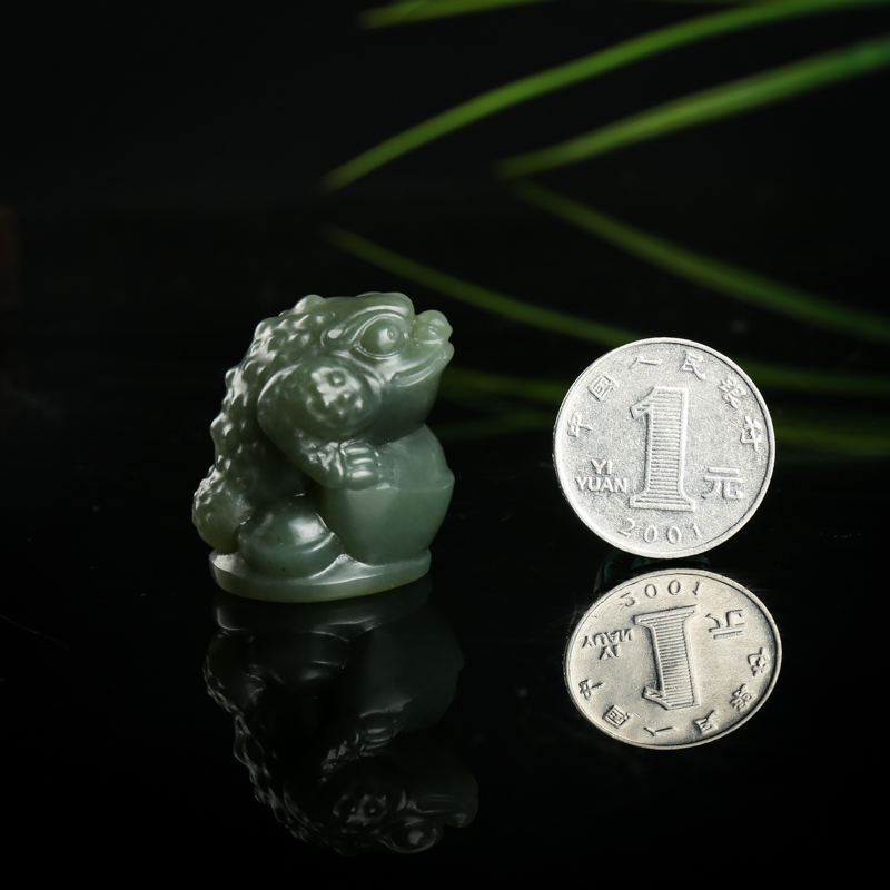 籽料和田青玉吊坠-红掌柜