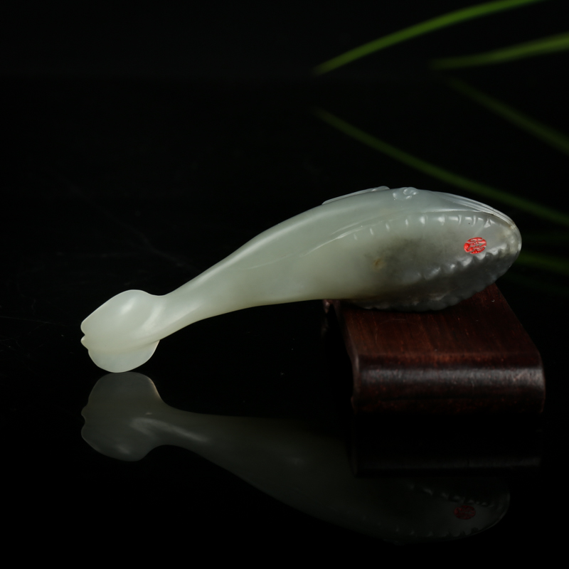 天然和田青花玉年年有余吊坠-红掌柜