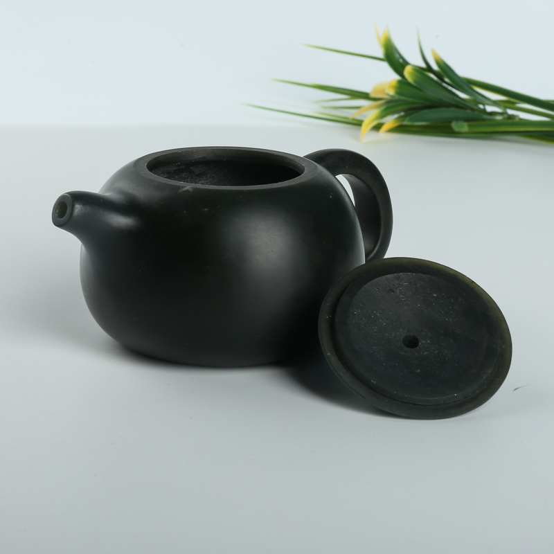 新疆山料和田青玉茶壶摆件-红掌柜