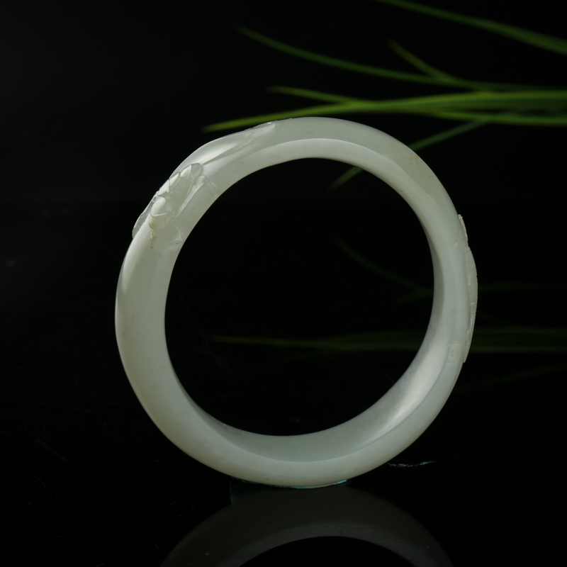 54mm籽料和田白玉年年有余手镯-红掌柜