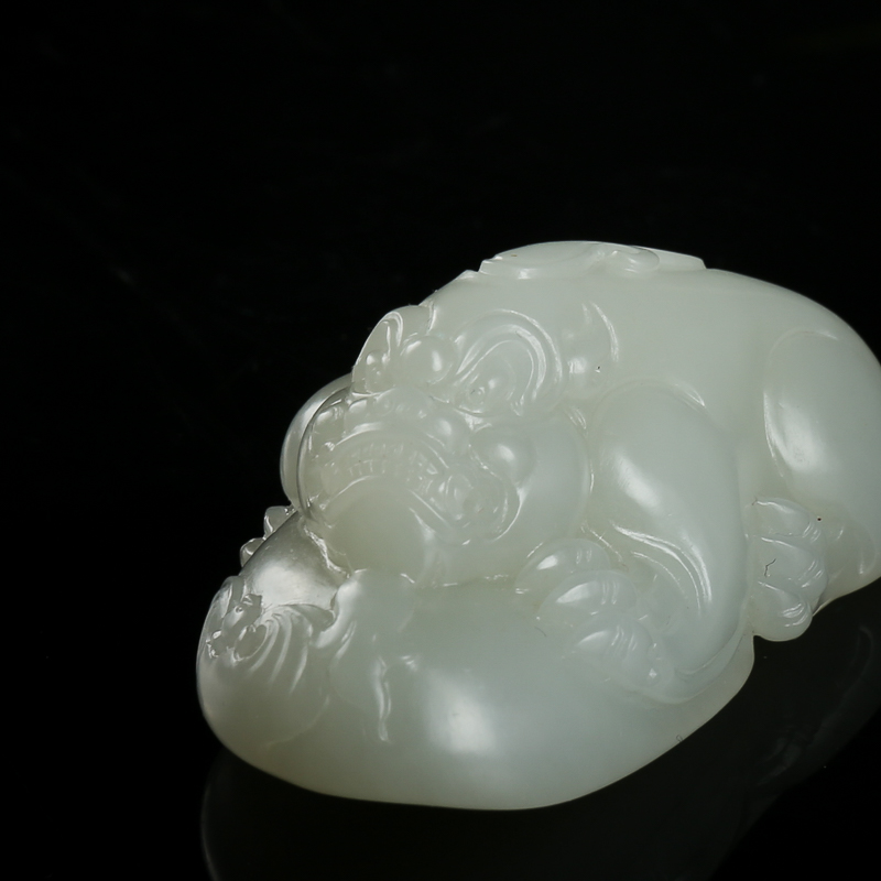 新疆天然籽料和田白玉吊坠-红掌柜