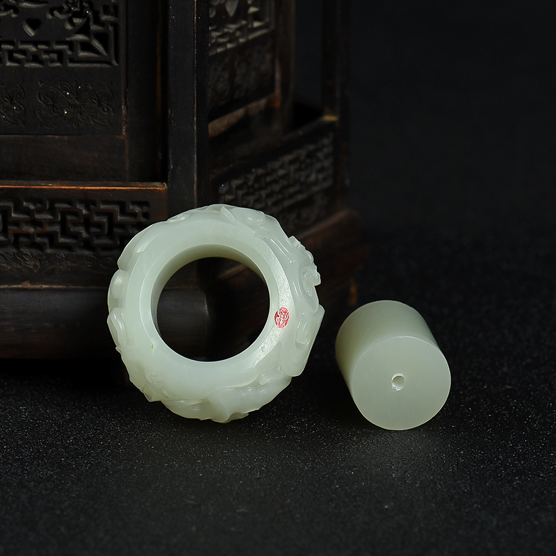 和田青白玉扳指-红掌柜