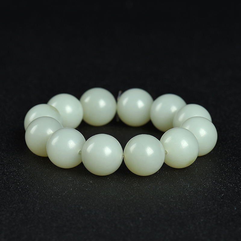 籽料和田青白玉手串-红掌柜