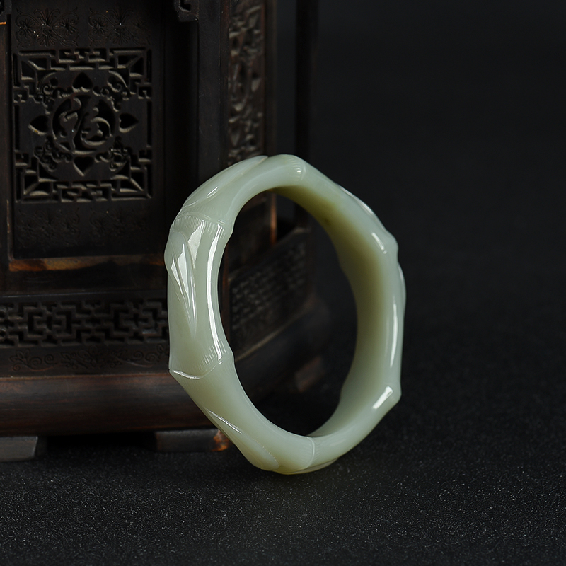 天然籽料和田青白玉节节高升手镯-红掌柜