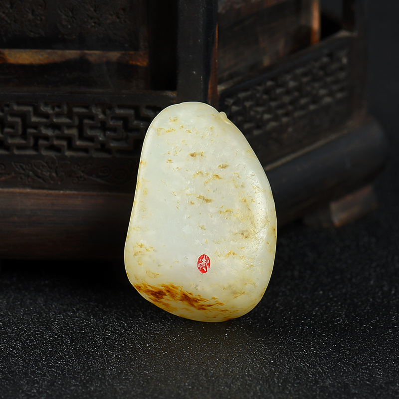 天然籽料和田玉喜登联科吊坠-红掌柜