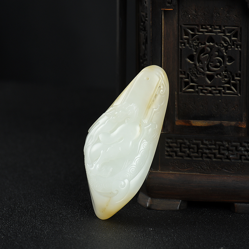 天然和田白玉辰龙吊坠-红掌柜