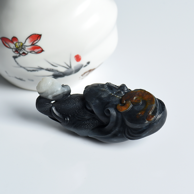 新疆天然籽料和田玉大象手把件-红掌柜