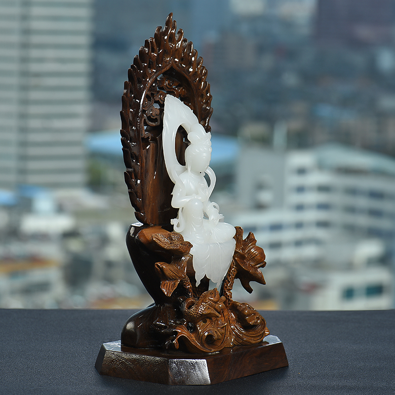 新疆天然和田白玉观音摆件-红掌柜