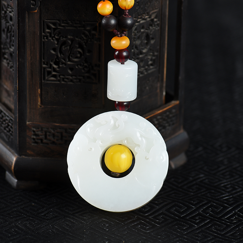 新疆天然和田白玉龙凤呈祥手把件-红掌柜