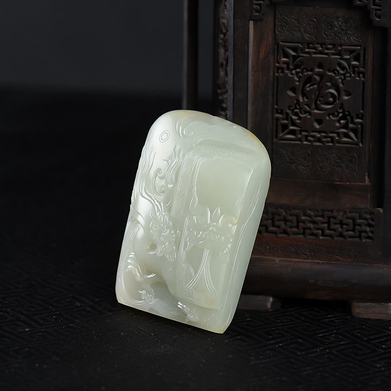 天然籽料和田青白玉辰龙吊坠-红掌柜