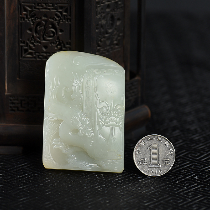 和田玉吊坠-红掌柜