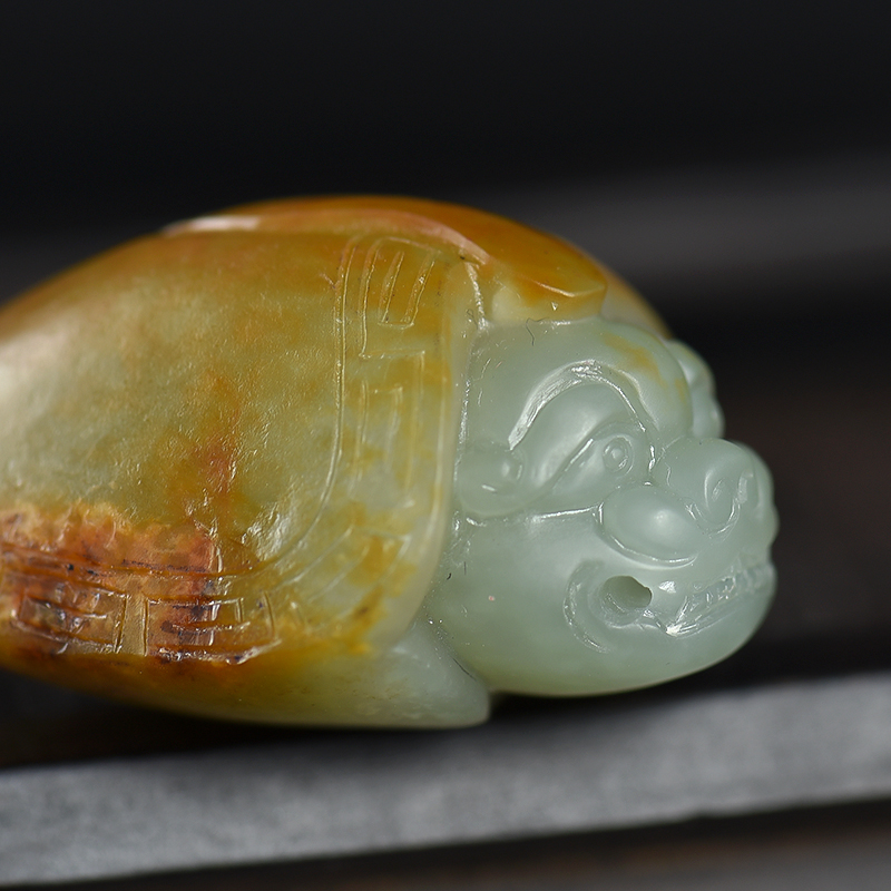 和田青白玉龙龟吊坠-红掌柜