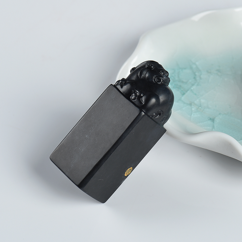 新疆天然和田墨玉貔貅印章-红掌柜