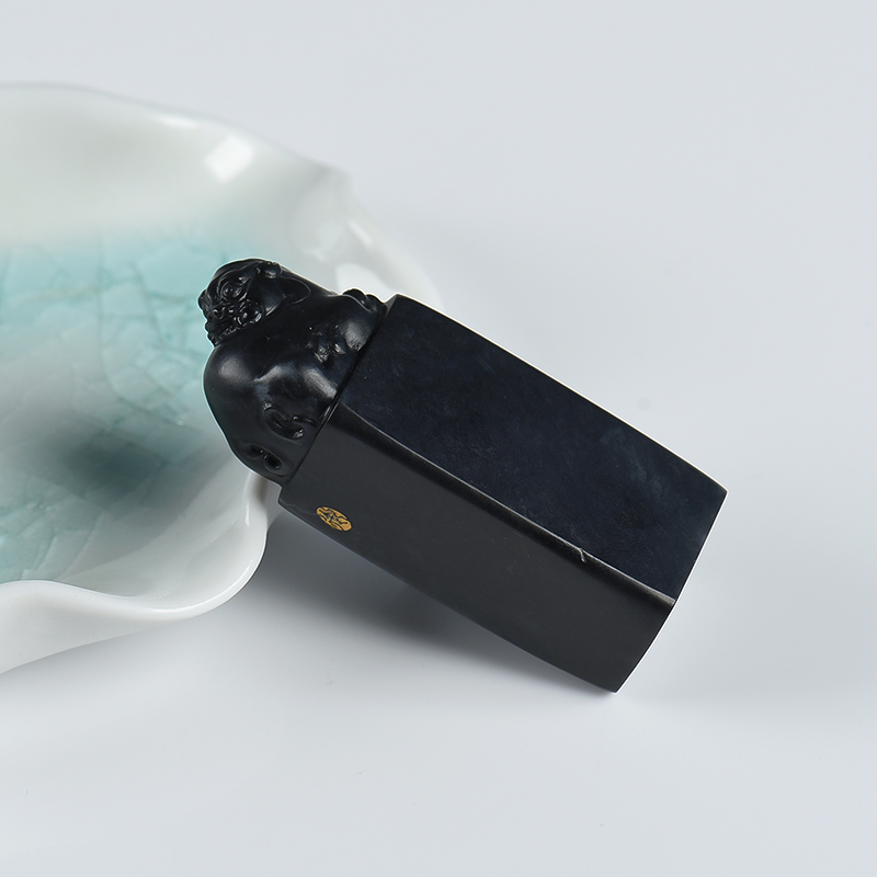 新疆籽料和田墨玉貔貅印章-红掌柜