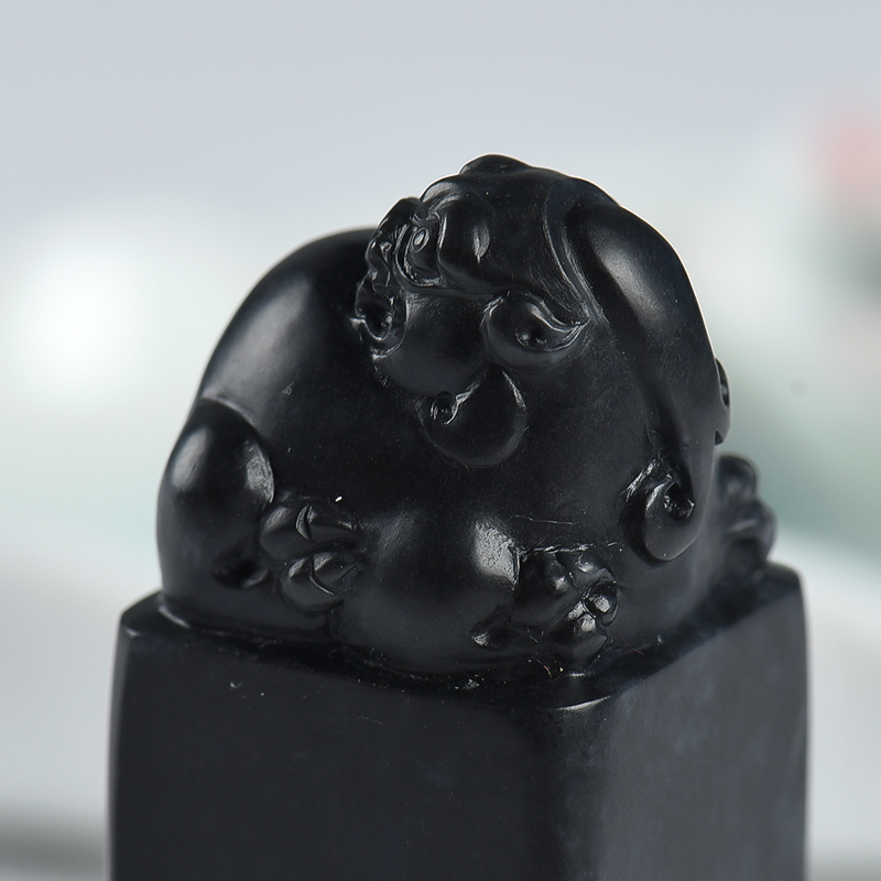 新疆天然籽料和田玉貔貅印章-红掌柜