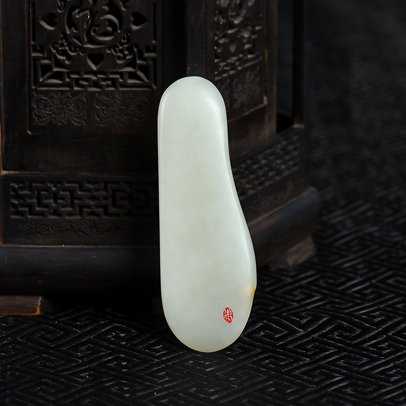 新疆天然和田白玉年年有余吊坠-红掌柜