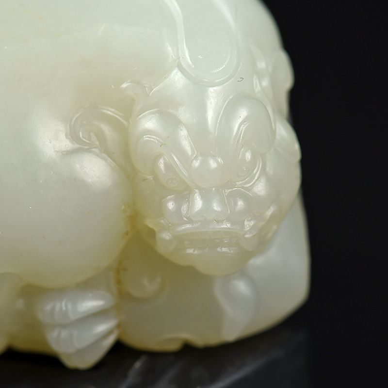 新疆天然籽料和田白玉吊坠-红掌柜