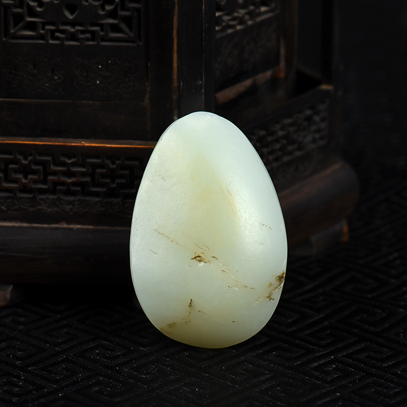 新疆天然和田青白玉瑞兽吊坠-红掌柜