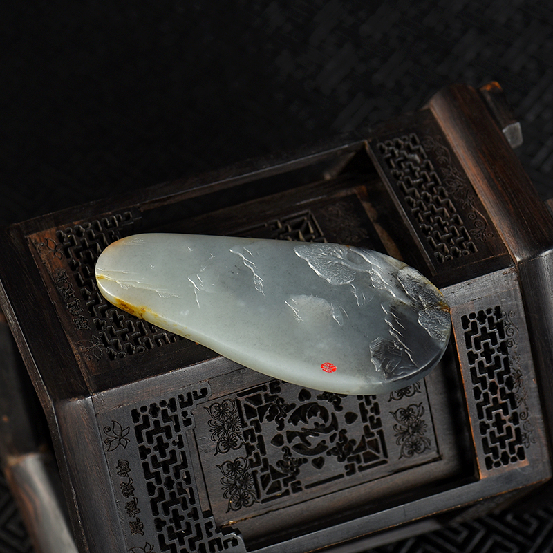 缅甸天然籽料和田玉山水吊坠-红掌柜