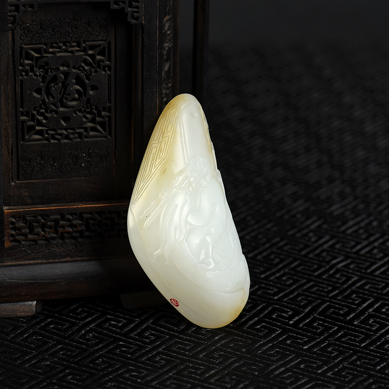 天然籽料和田白玉辰龙吊坠-红掌柜