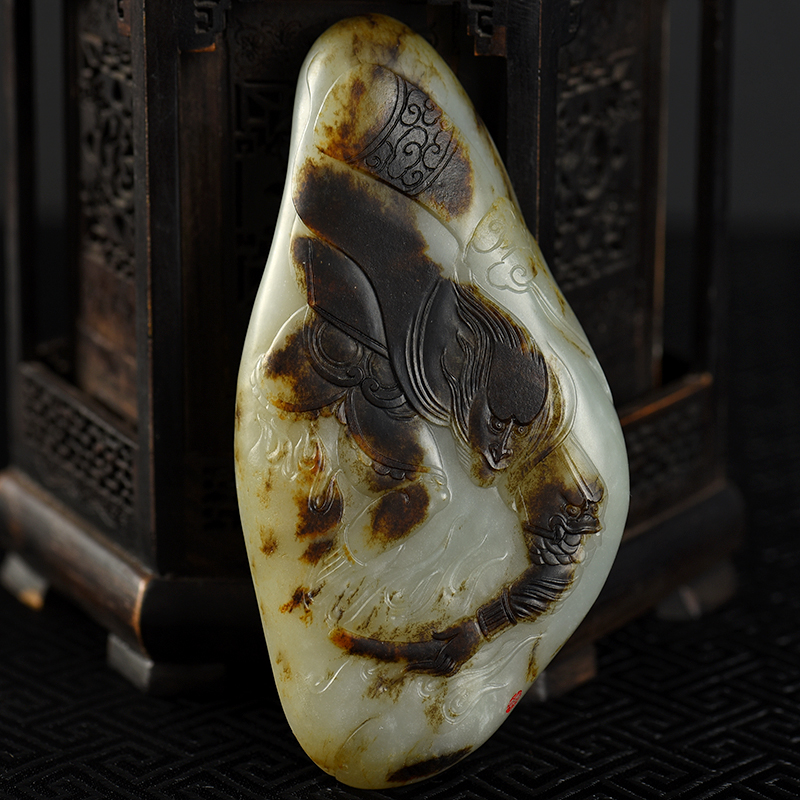 新疆天然籽料俏色和田白玉摆件-红掌柜