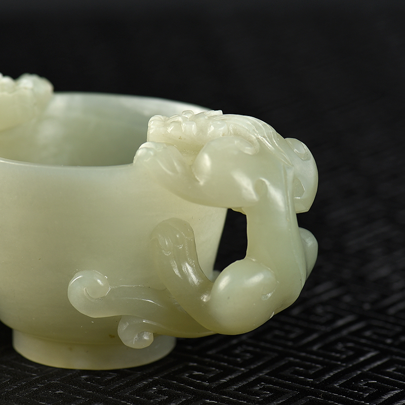 山料和田青白玉辰龙酒樽-红掌柜