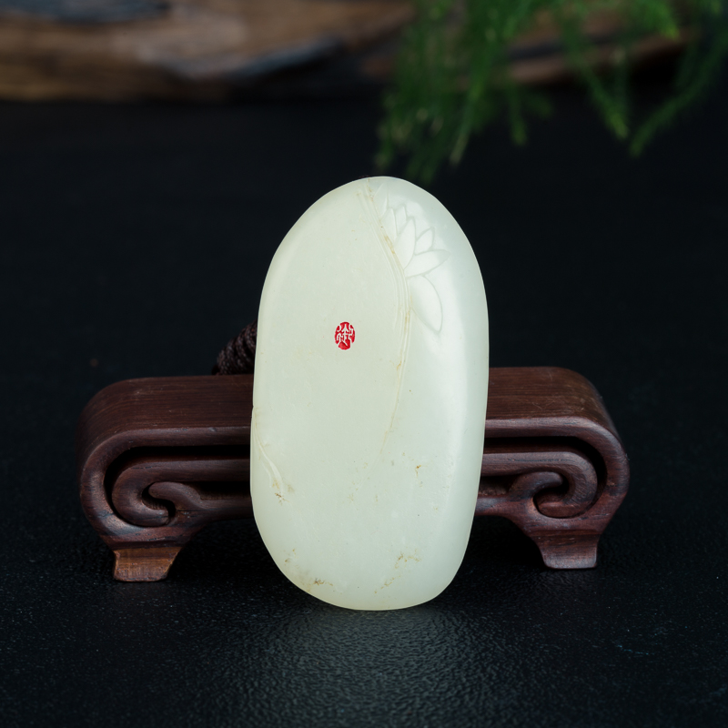 天然新疆籽料和田玉阿弥陀佛吊坠-红掌柜