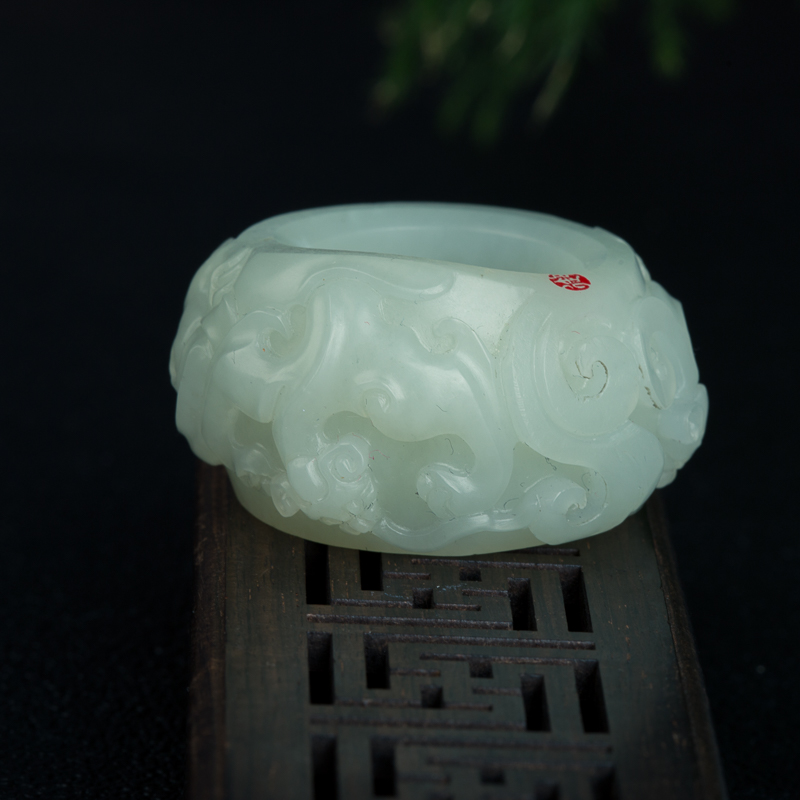 天然新疆籽料和田玉貔貅扳指-红掌柜