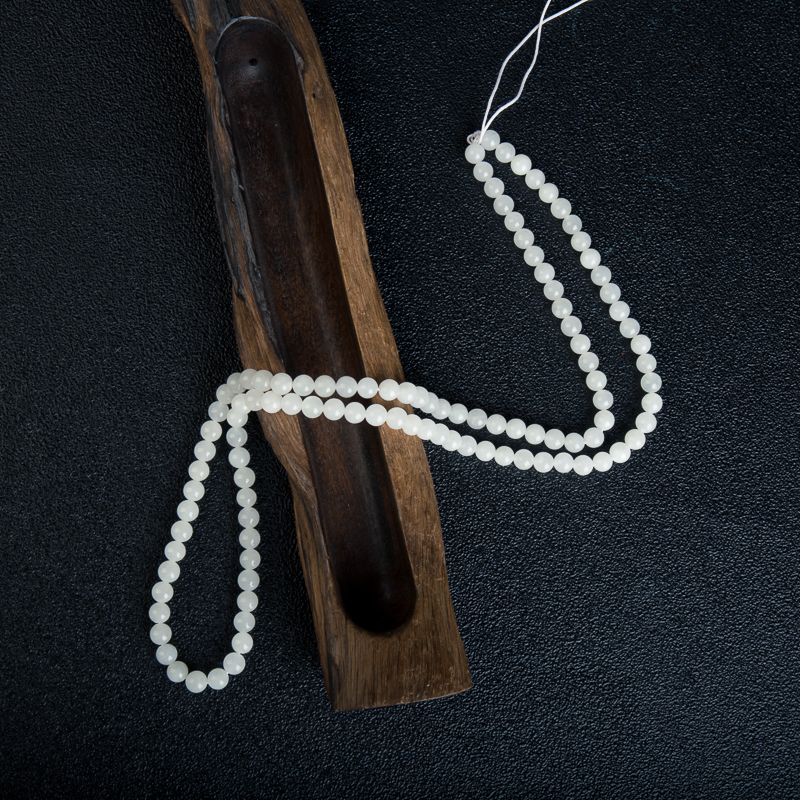 6.7mm山料和田白玉佛珠-红掌柜