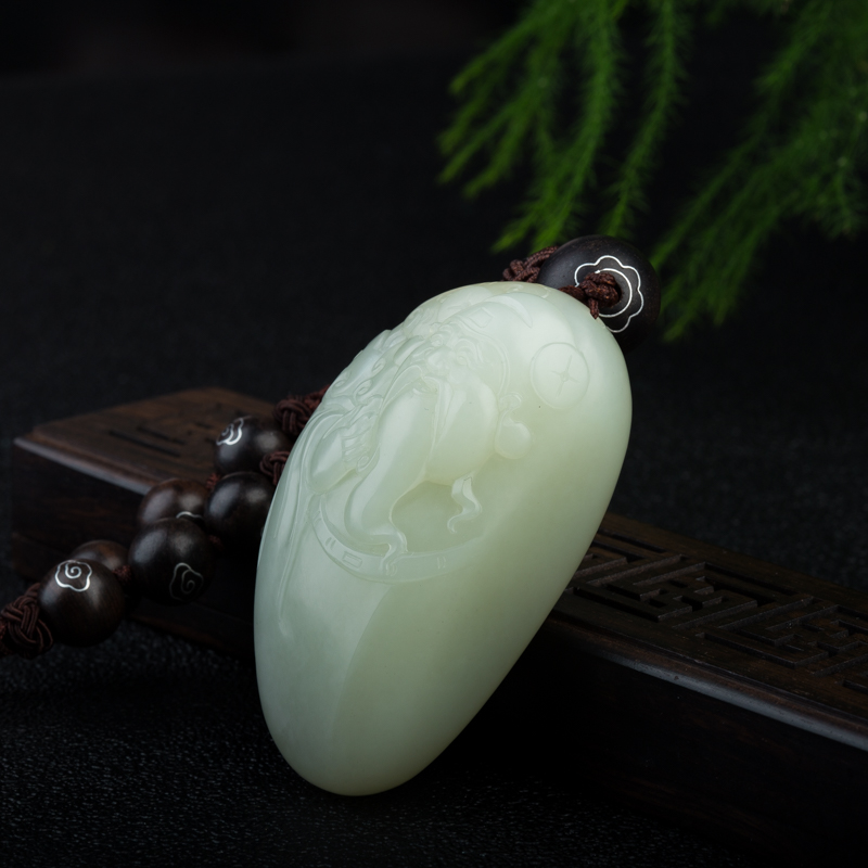 籽料和田玉财神吊坠-红掌柜