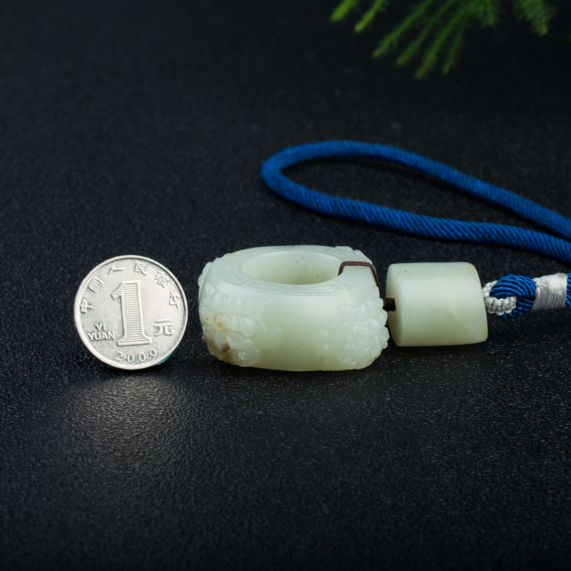 新疆和田玉守护四方手把件-红掌柜