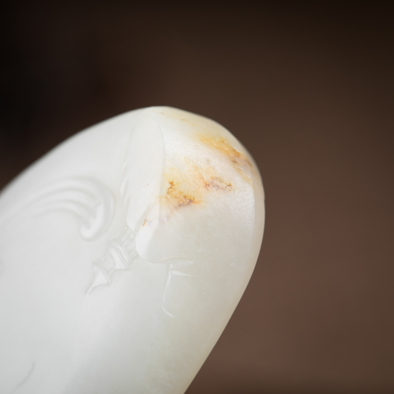 新疆天然籽料和田白玉吊坠-红掌柜