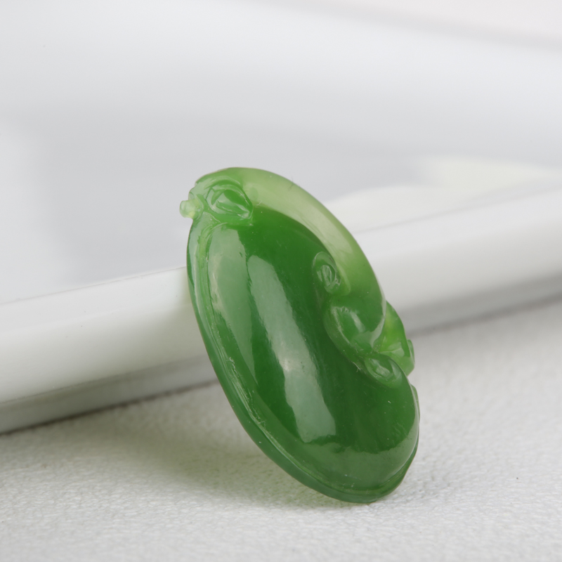 天然和田碧玉如意吊坠-红掌柜