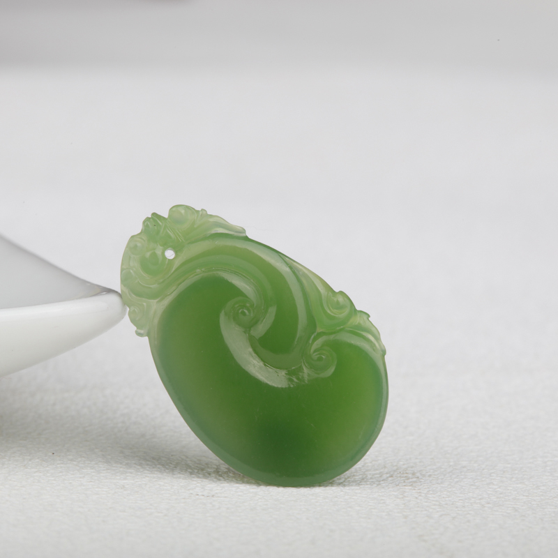 天然山料和田碧玉如意吊坠-红掌柜