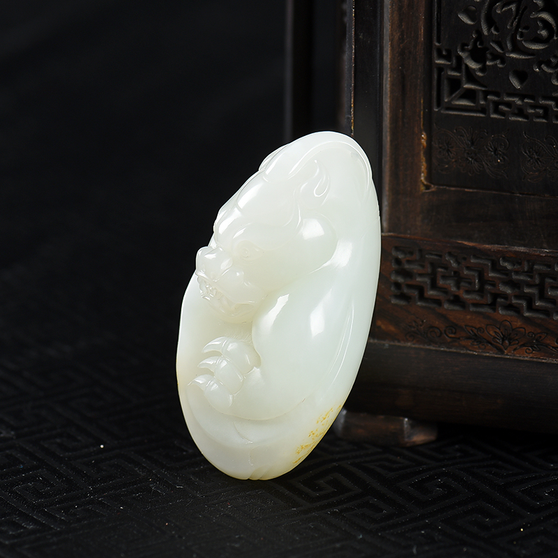 俄料籽料和田白玉貔貅吊坠-红掌柜