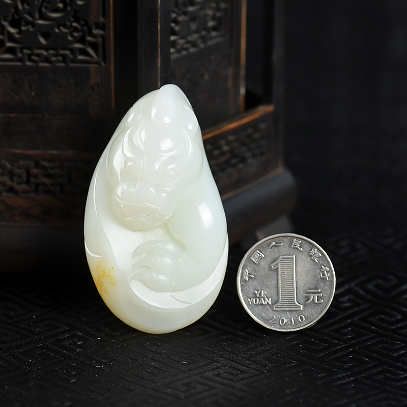 和田白玉貔貅吊坠-红掌柜