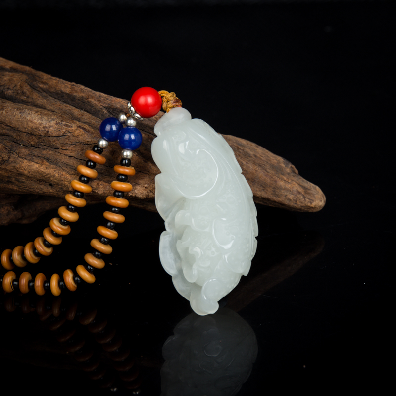 和田白玉百财吊坠-红掌柜