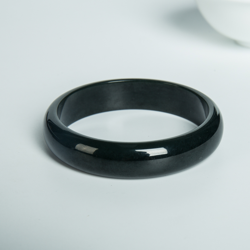 59mm山料和田玉光面平安镯-红掌柜