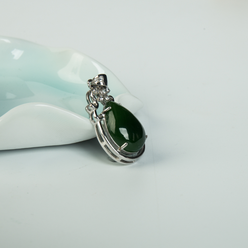 山料和田碧玉水滴吊坠-红掌柜