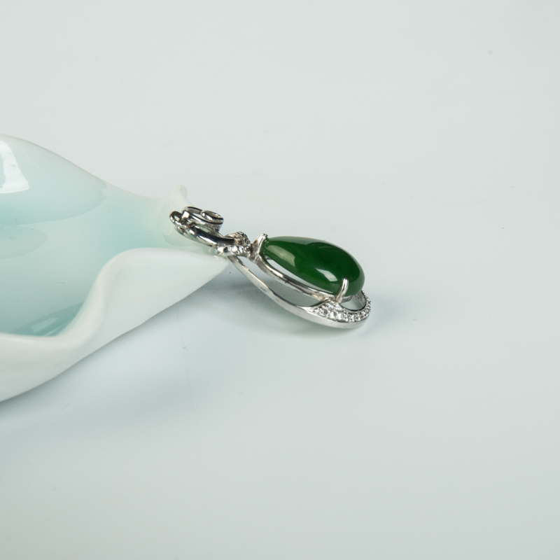 山料和田碧玉水滴吊坠-红掌柜