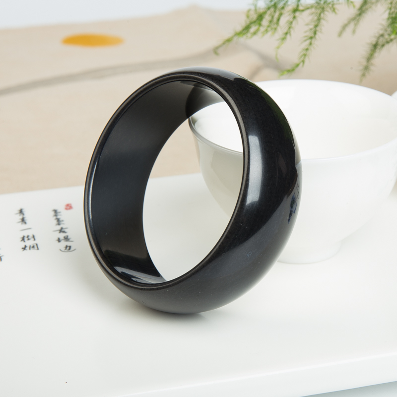 61mm山料和田玉平安镯-红掌柜