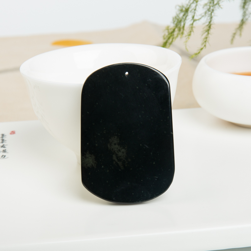 山料和田玉辟邪吊坠-红掌柜