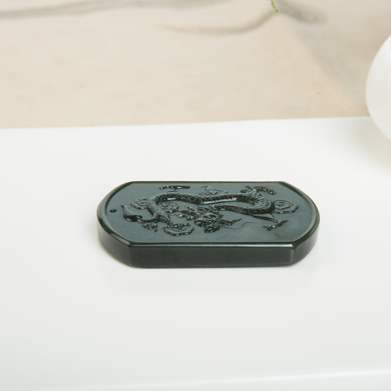 俄罗斯山料和田青玉辰龙吊坠-红掌柜