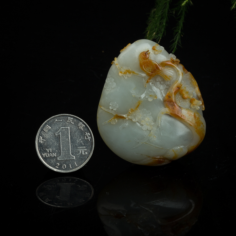 天然新疆籽料俏色和田玉喜上眉梢吊坠-红掌柜